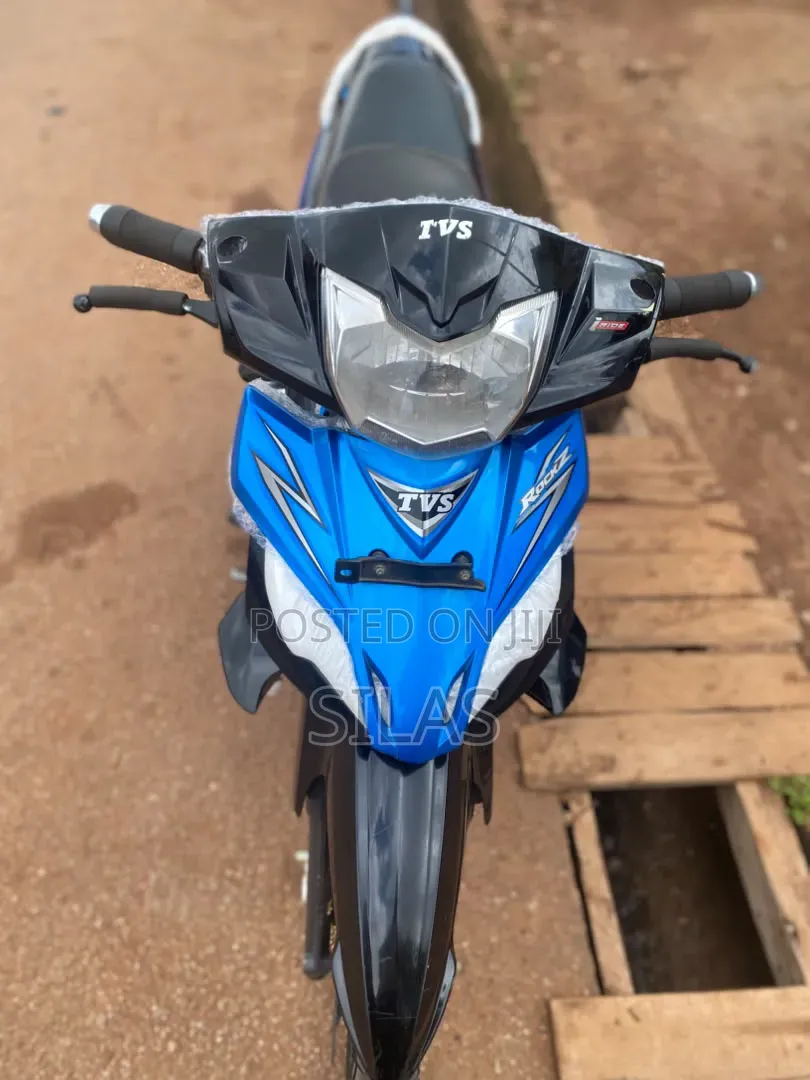 TVS Raider 125 2024 Blue