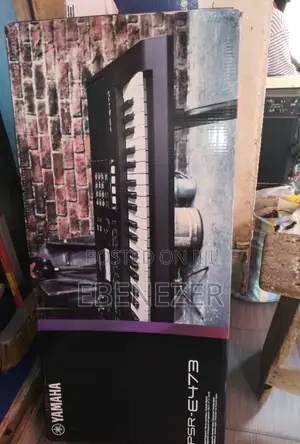 Yamaha PSR- E473 Keyboard