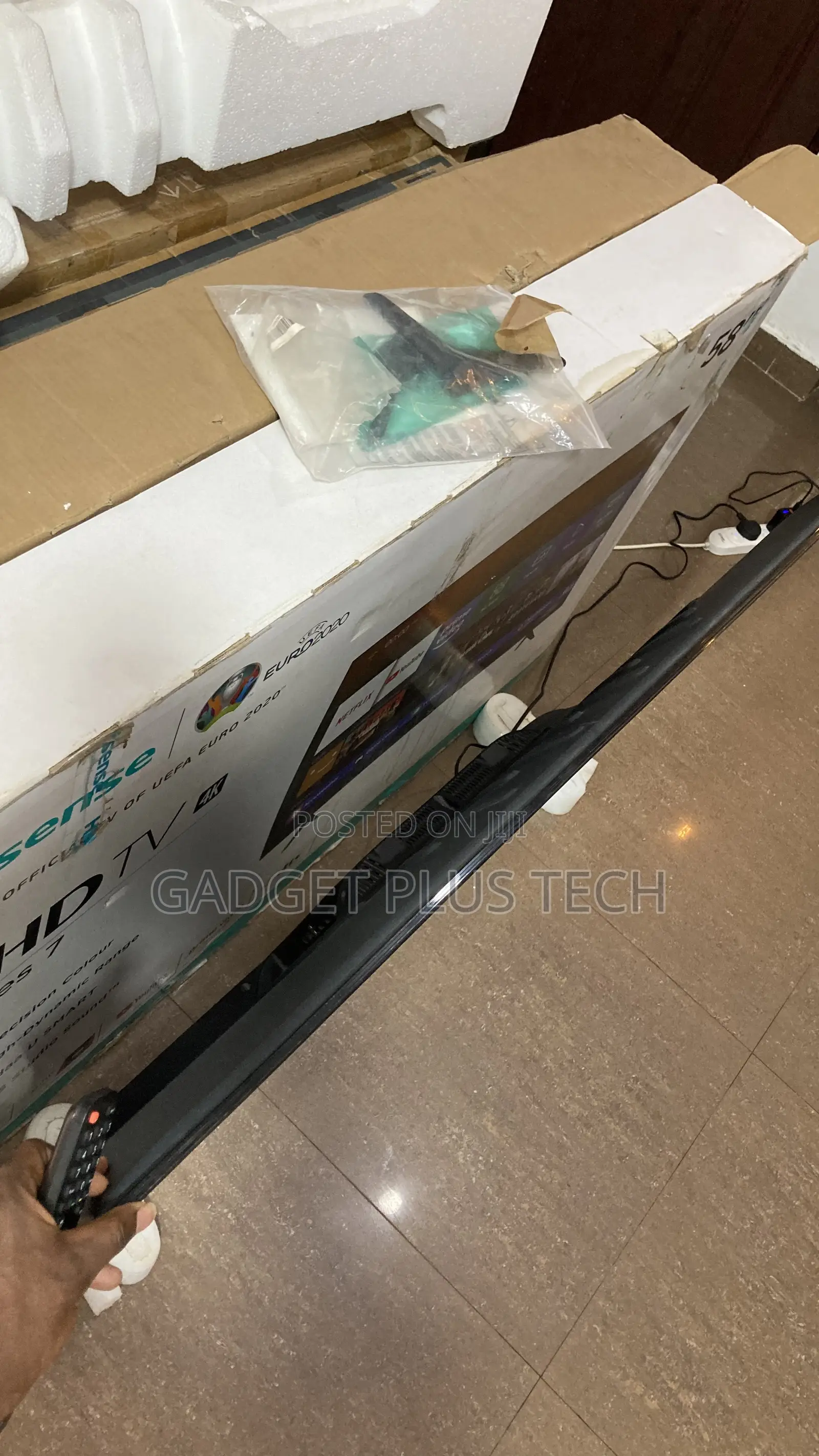 Fresh With Box 2020/21 58” Hisense UHD Smart TV