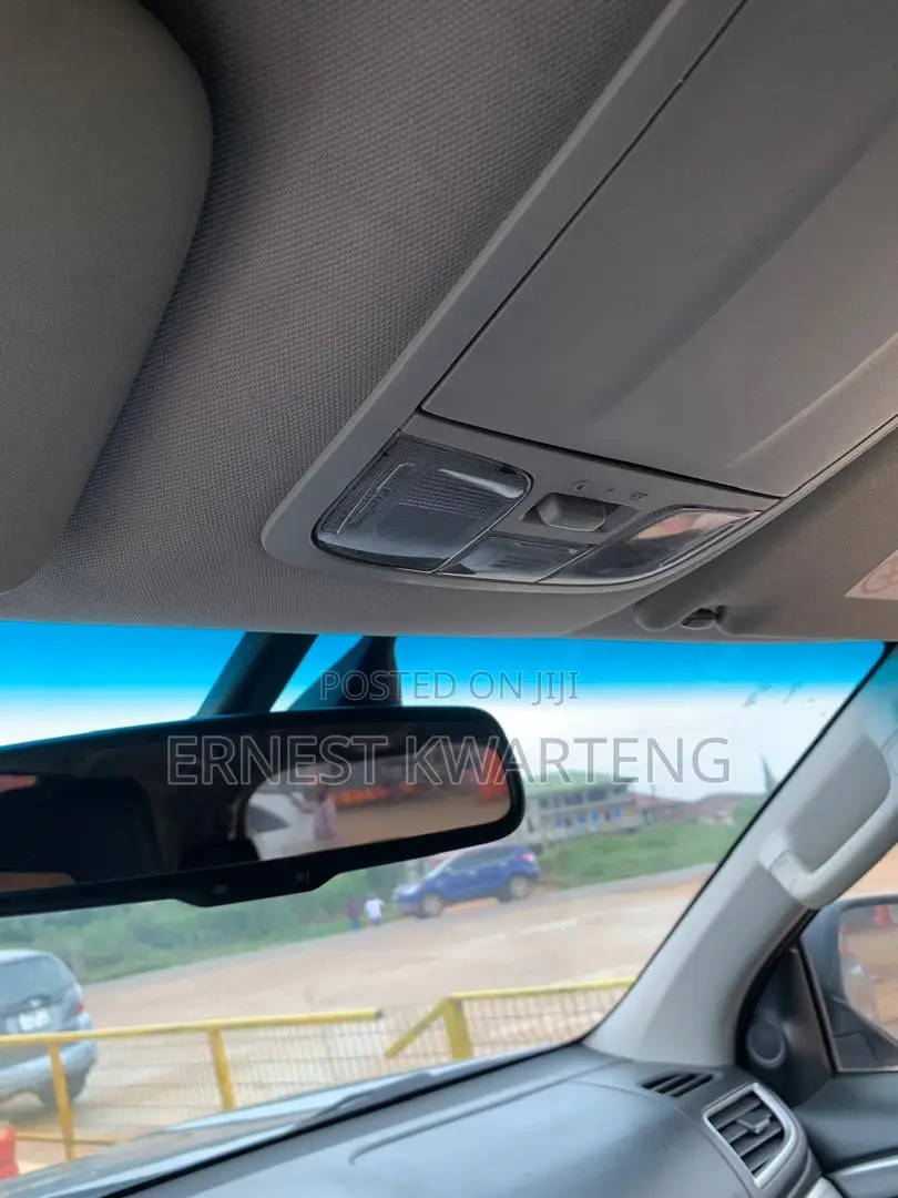 Mitsubishi Pajero Sport 2019 Silver