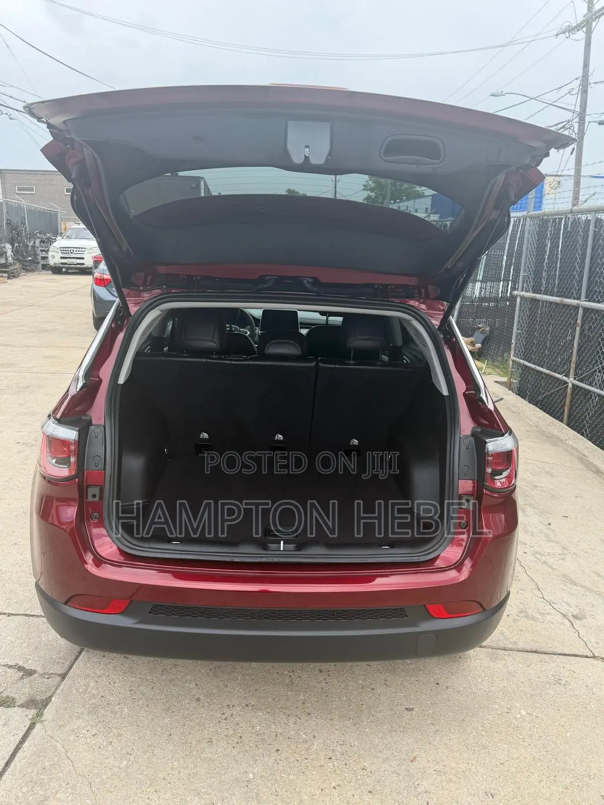 Jeep Compass Latitude 2022 Red