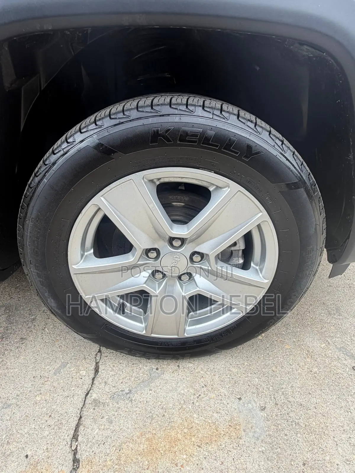 Jeep Compass Latitude 2022 Red