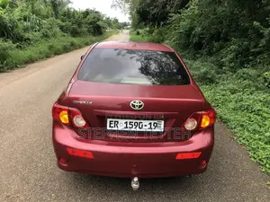 Toyota Corolla LE 4dr Sedan (1.8L 4cyl 4A) 2010 Red