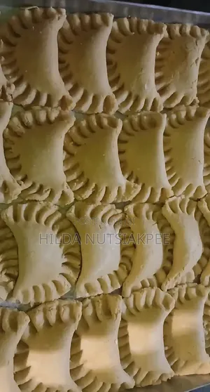 Frozen Croissants, Puff Pastry Sheets, Pies at Wholesale Prices.