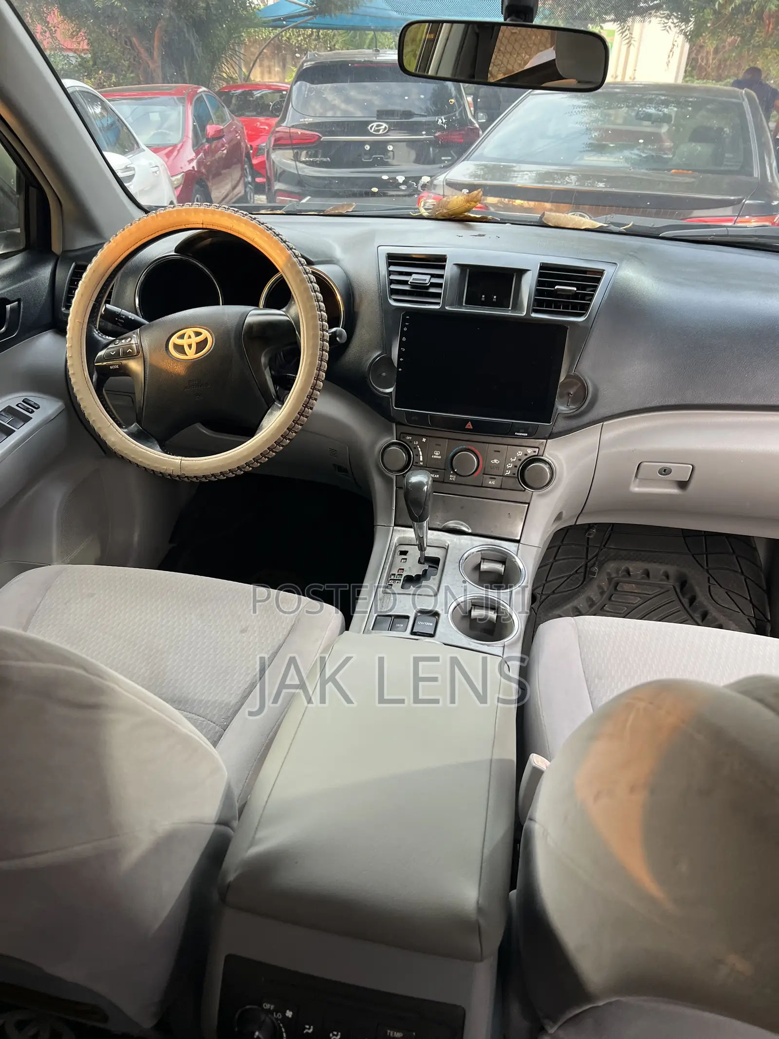Toyota Highlander LE 4dr SUV (2.7L 4cyl 6A) 2014 Black