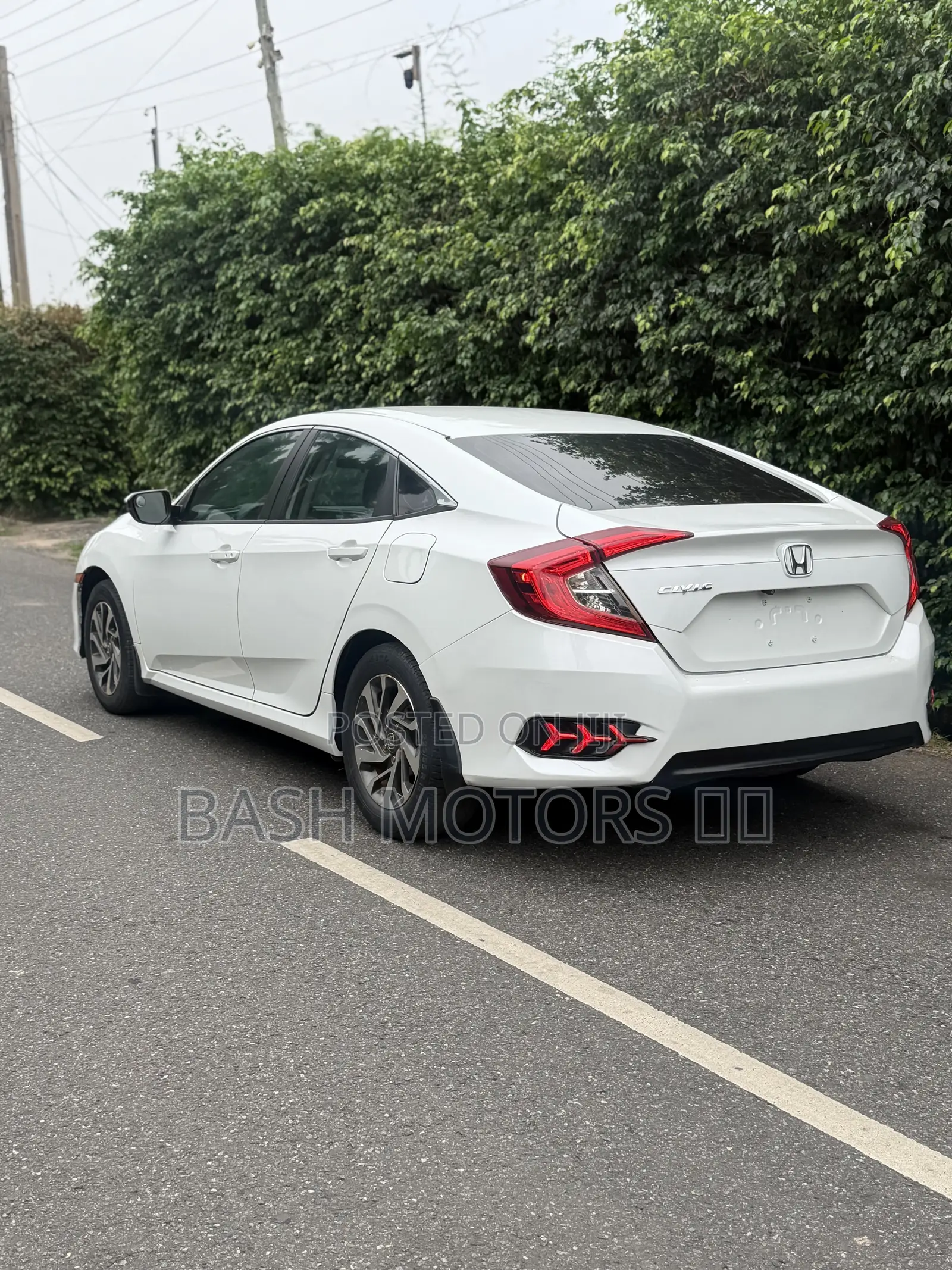 Honda Civic EX 4dr Sedan (2.0L 4cyl) 2017 White