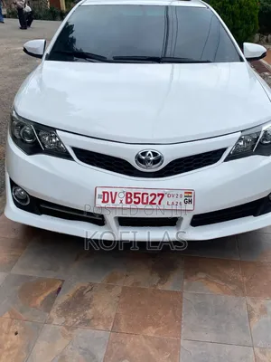 Toyota Camry 2014 White