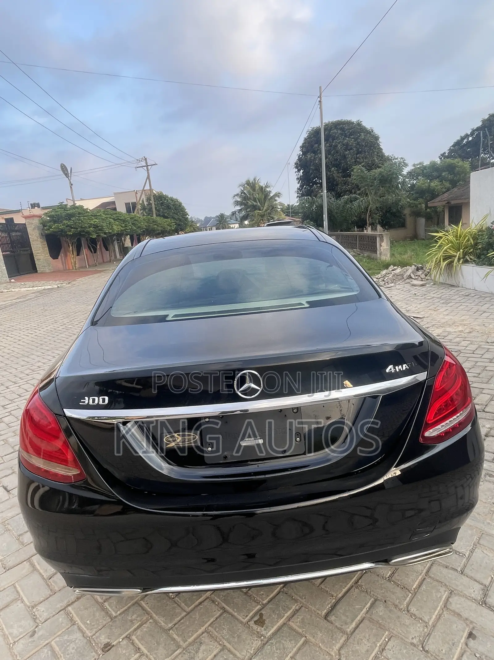 Mercedes-Benz C300 Luxury 4Matic Sedan AWD (2.0L 4cyl 7A) 2016 Black