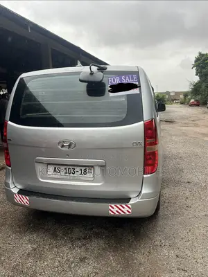 Hyundai Starex 2013 Silver