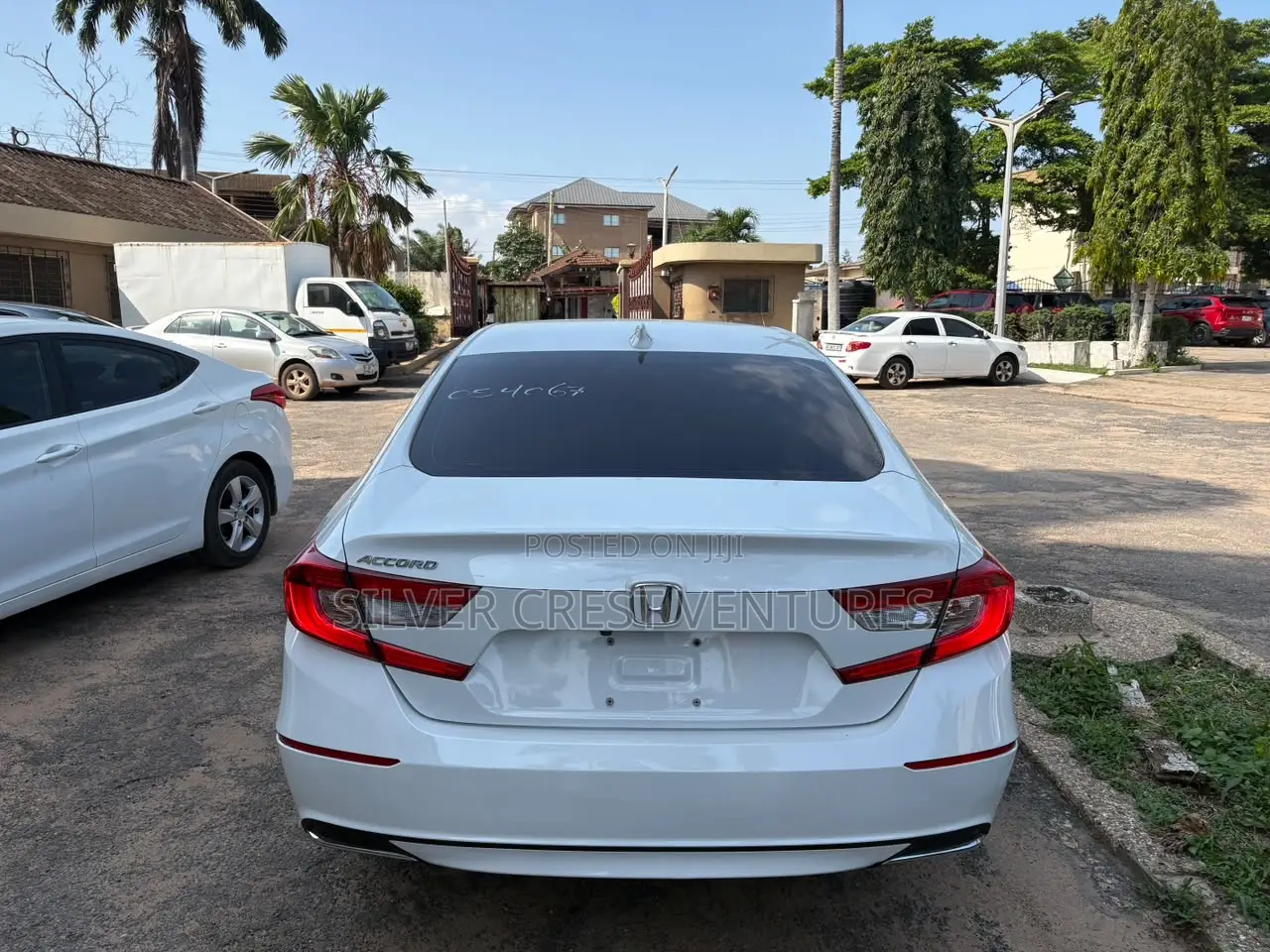 Honda Accord 2018 White