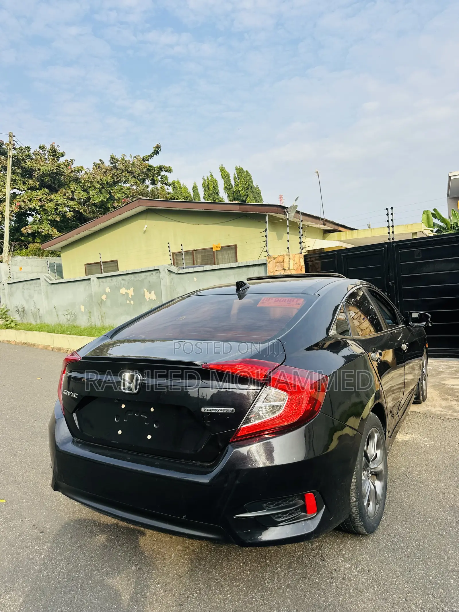 Honda Civic Touring 4dr Sedan (1.5L 4cyl) 2016 Black