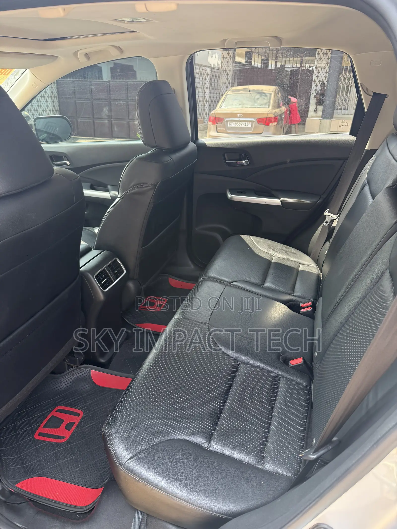 Honda CR-V Touring 4dr SUV AWD (2.4L 4cyl CVT) 2016 Silver