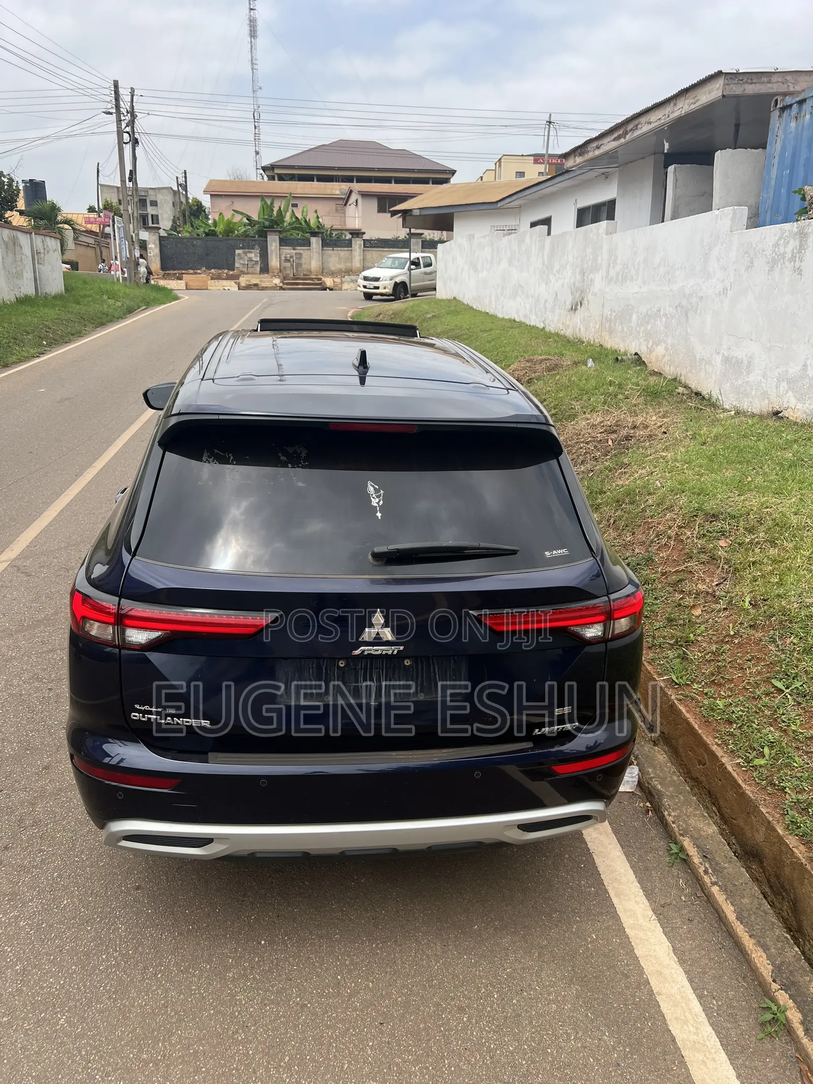 Mitsubishi Outlander 2024 Blue