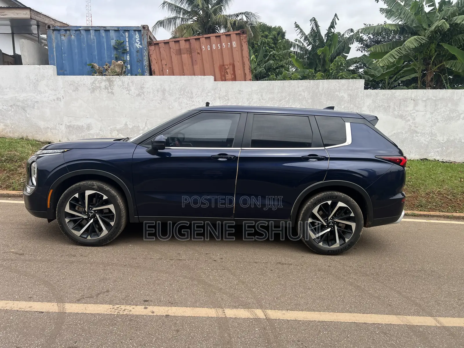 Mitsubishi Outlander 2024 Blue