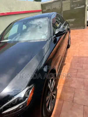 Mercedes-Benz C300 2021 Black