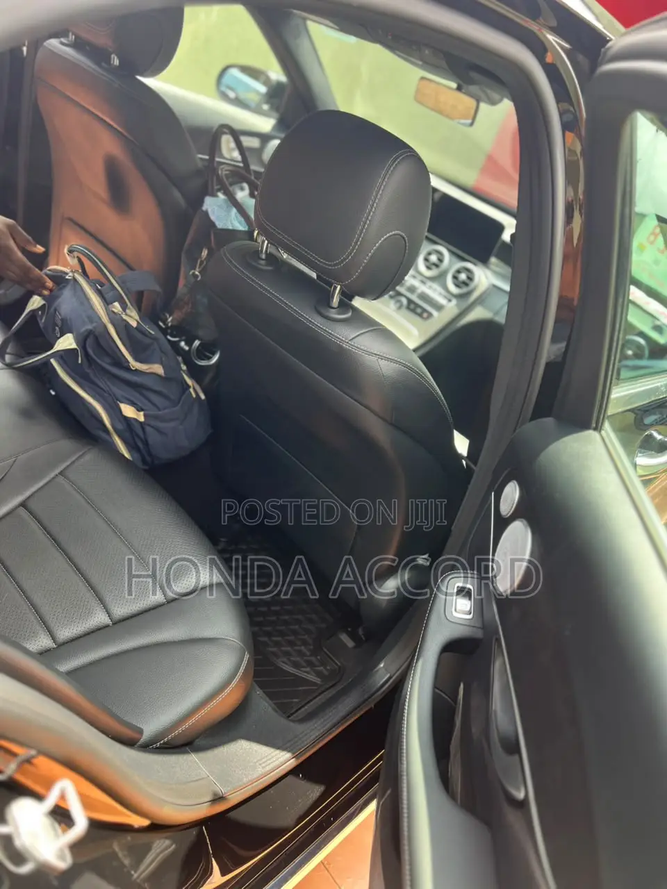 Mercedes-Benz C300 2021 Black