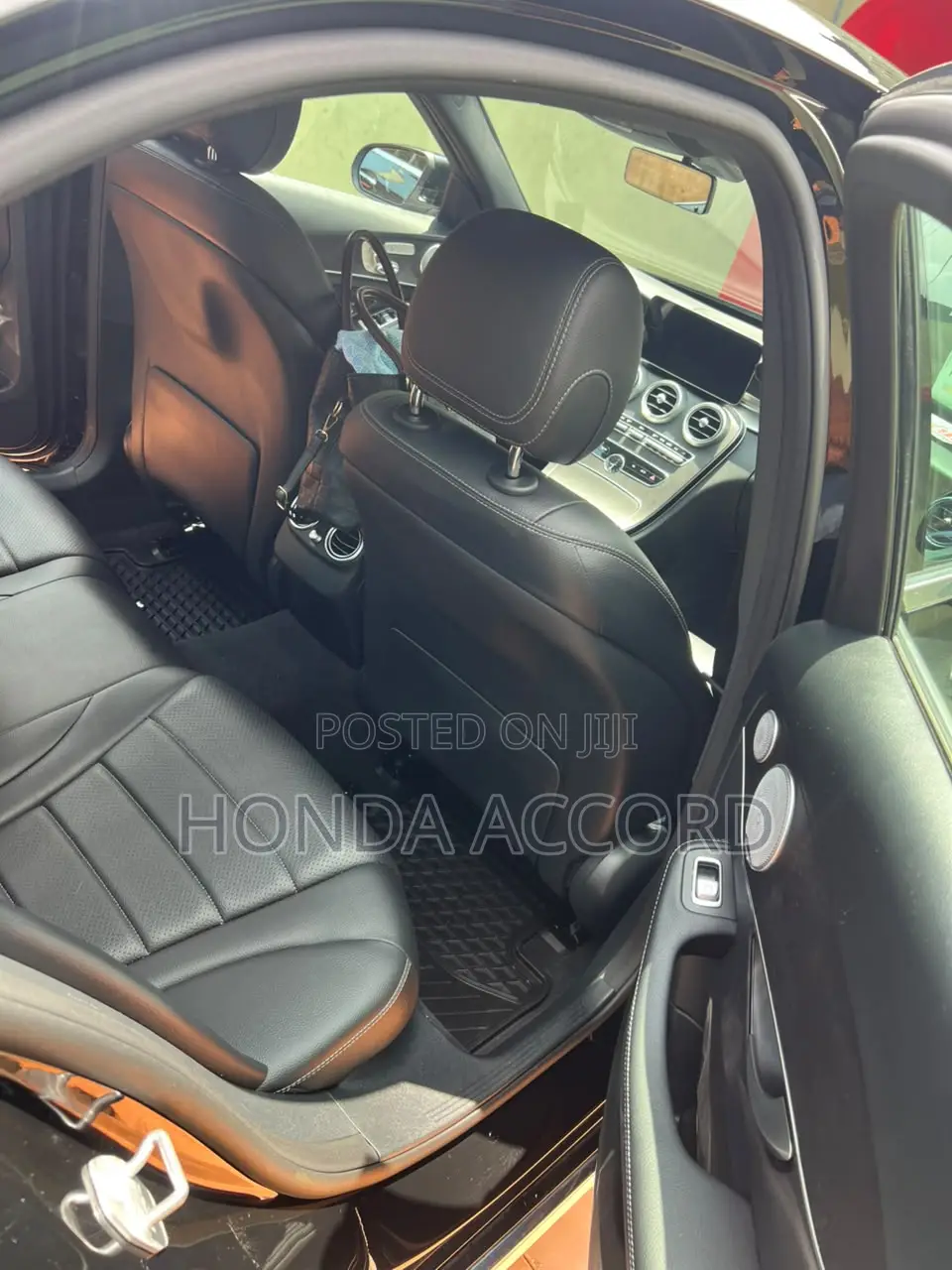 Mercedes-Benz C300 2021 Black
