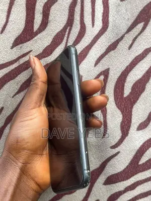 Apple iPhone XR 64 GB Black