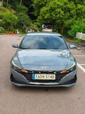 Hyundai Avante 2021 Gray