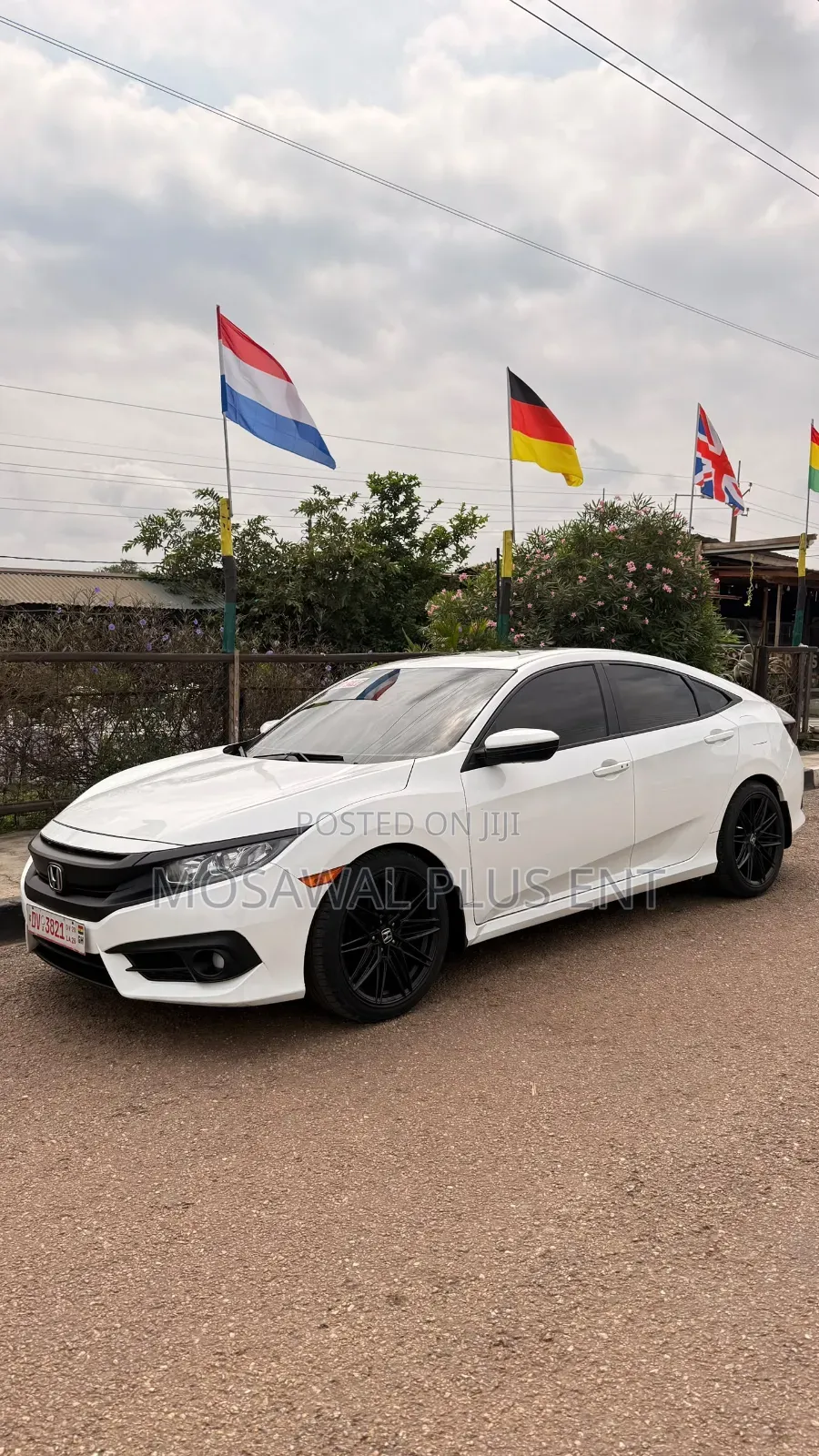 Honda Civic EX Sedan 2018 White