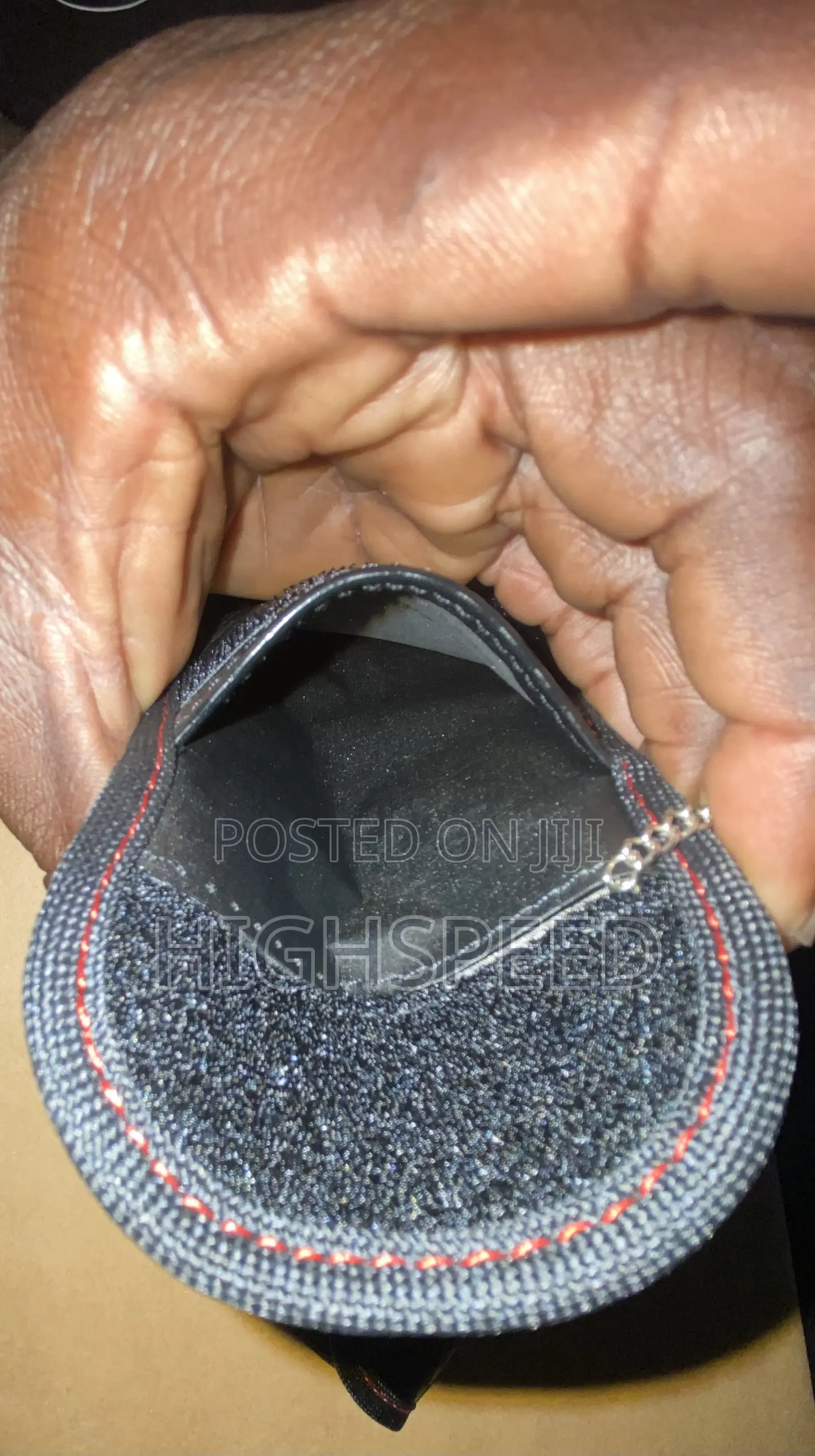 Faraday Bag / Pouch to Prevent Car Entry and Theft.