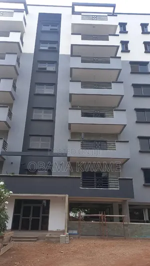 140 Rooms Hotel for Sale at Airport Residential Area