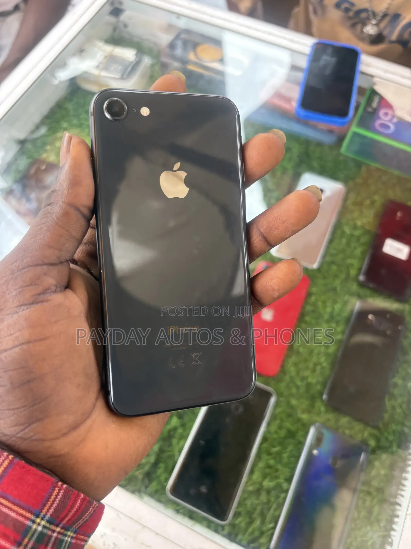 Apple iPhone 8 64 GB Black