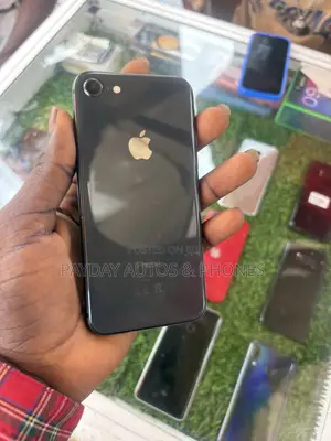 Apple iPhone 8 64 GB Black