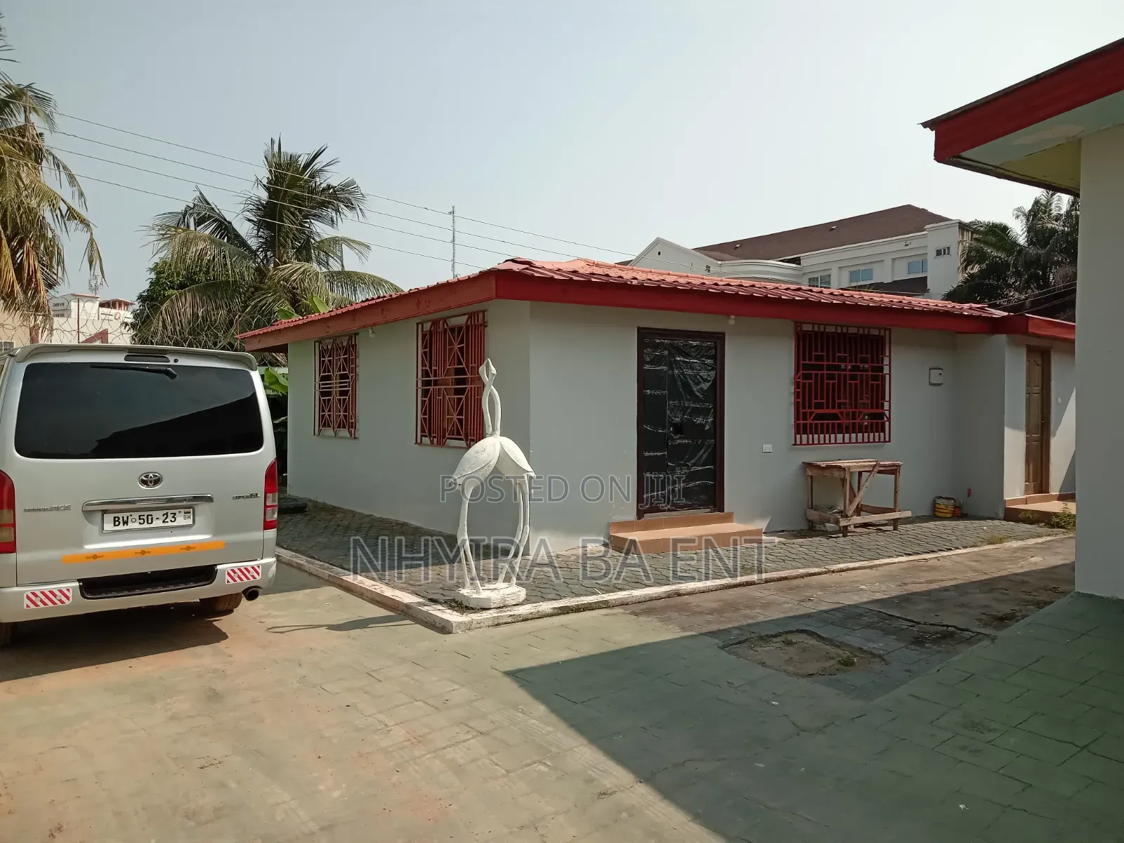 Furnished 1bdrm House in Tesano Crescent, Police Station for rent