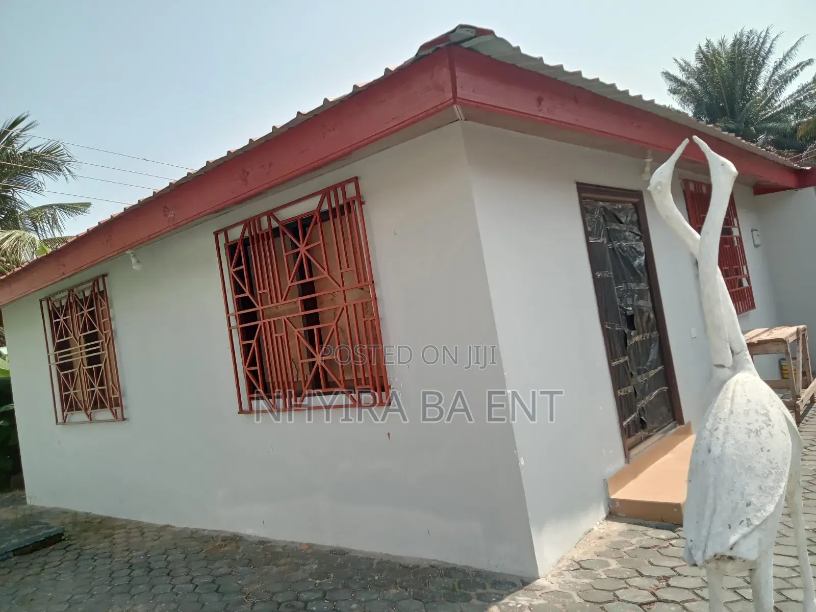 Furnished 1bdrm House in Tesano Crescent, Police Station for rent