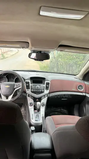 Chevrolet Cruze 2LT 2012 Silver