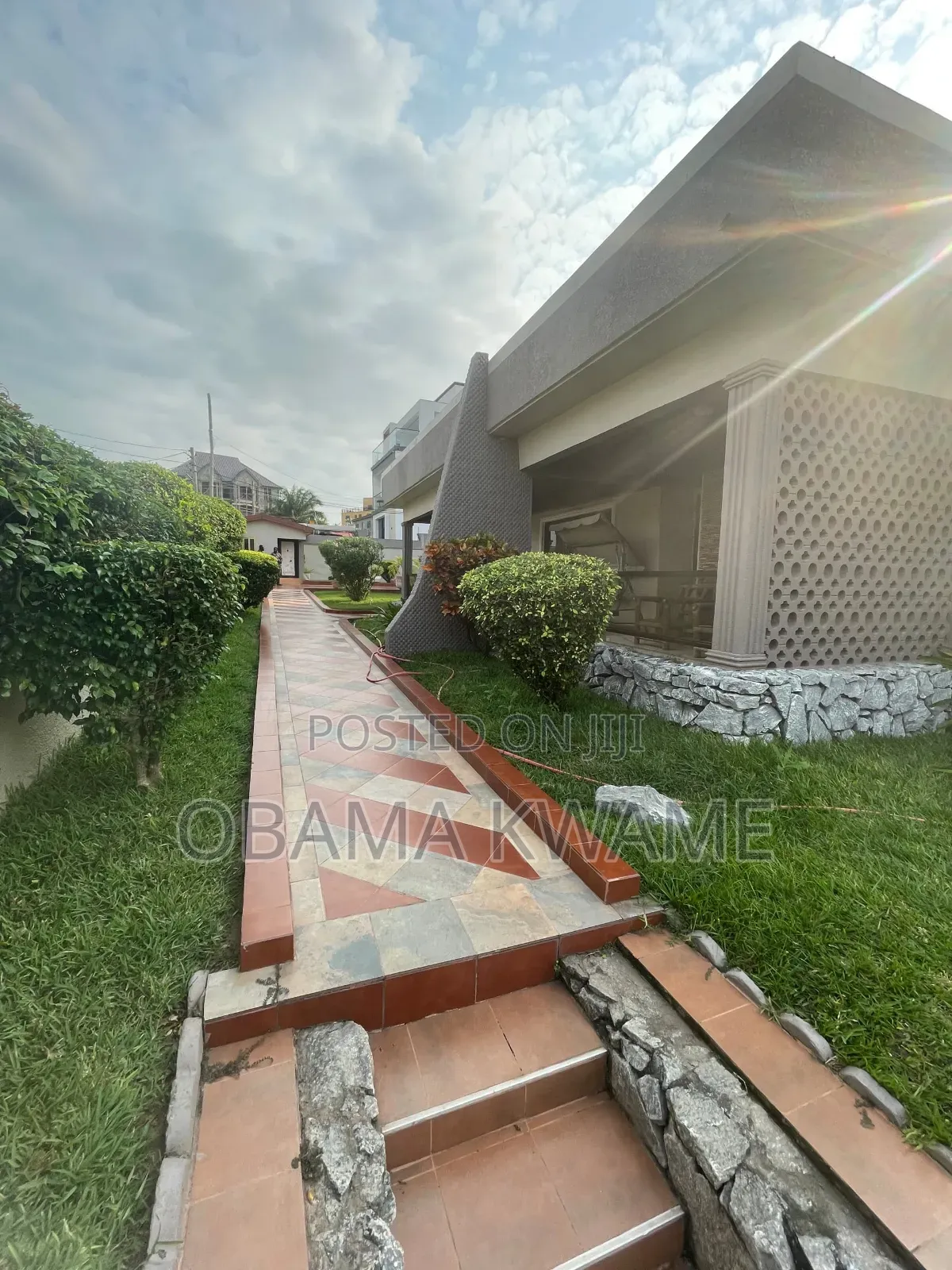 8 Bedrooms House for Rent for Commercial Purposes at Dansoman
