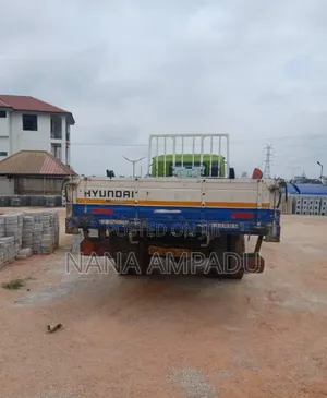 Hyundai Gold