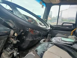 Hyundai Gold