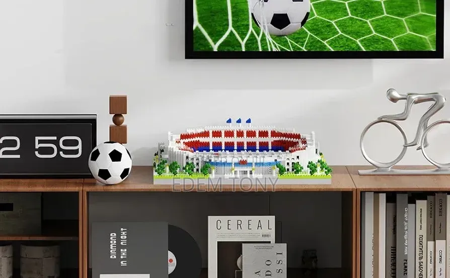 Camp Nou Stadium: FC Barcelona Micro-Particle Lego Building Block Set
