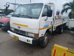 Kia Rhino 1