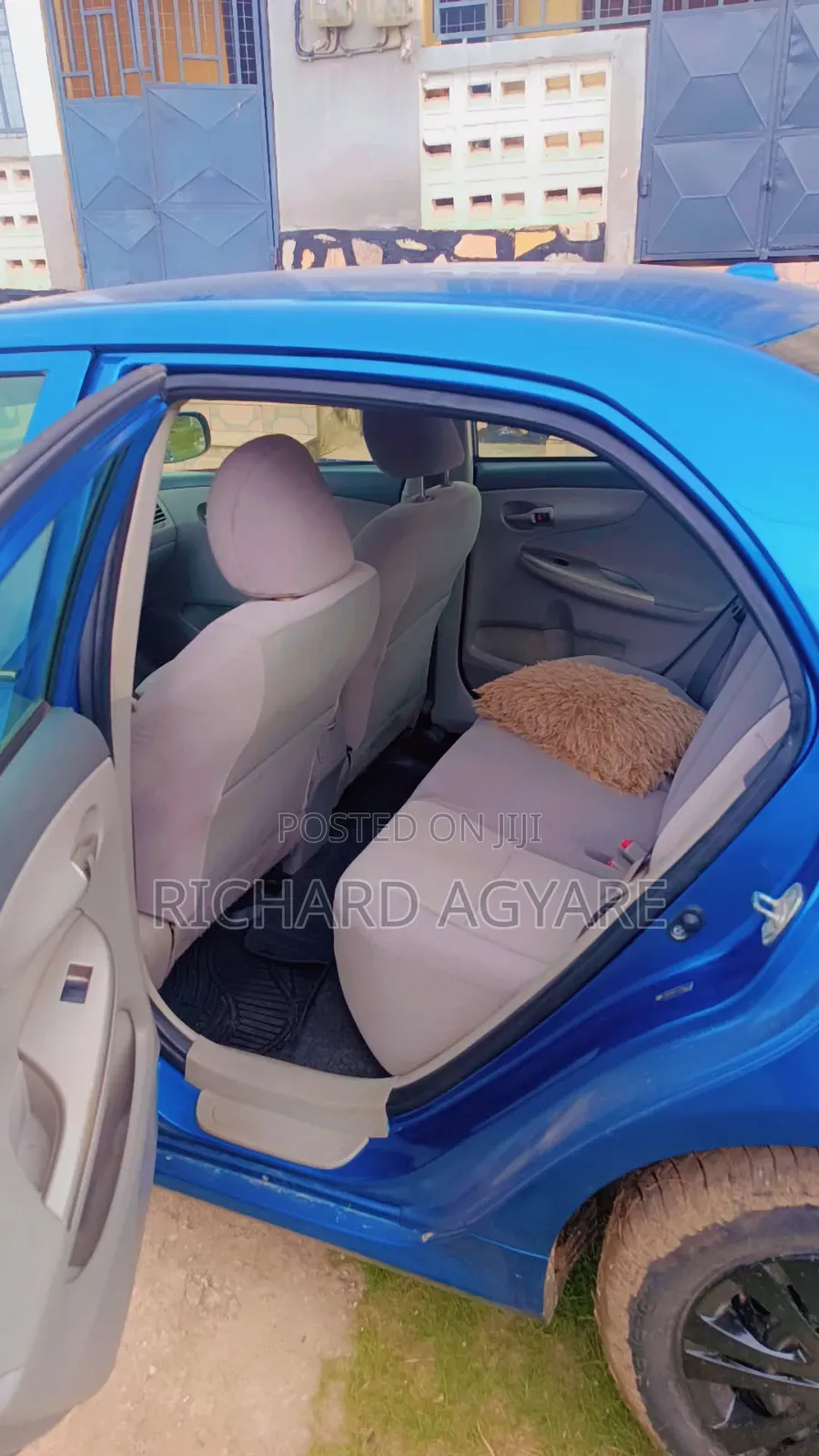 Toyota Corolla 2010 Blue