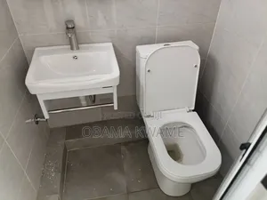 4bdrm House in Laryea Homes, Oyarifa Mall Area for rent