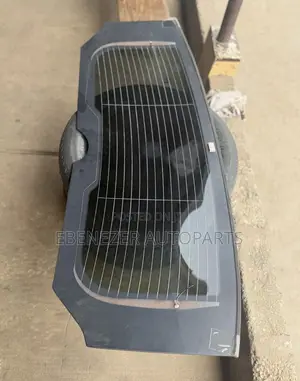 Range Rover Sport Back Glass 2023 2024 2025 2026