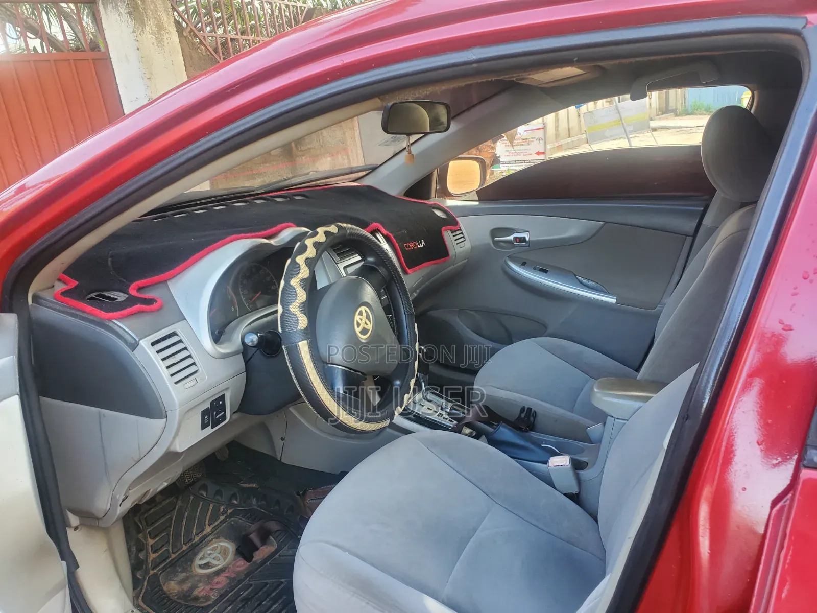 Toyota Corolla 2010 Red