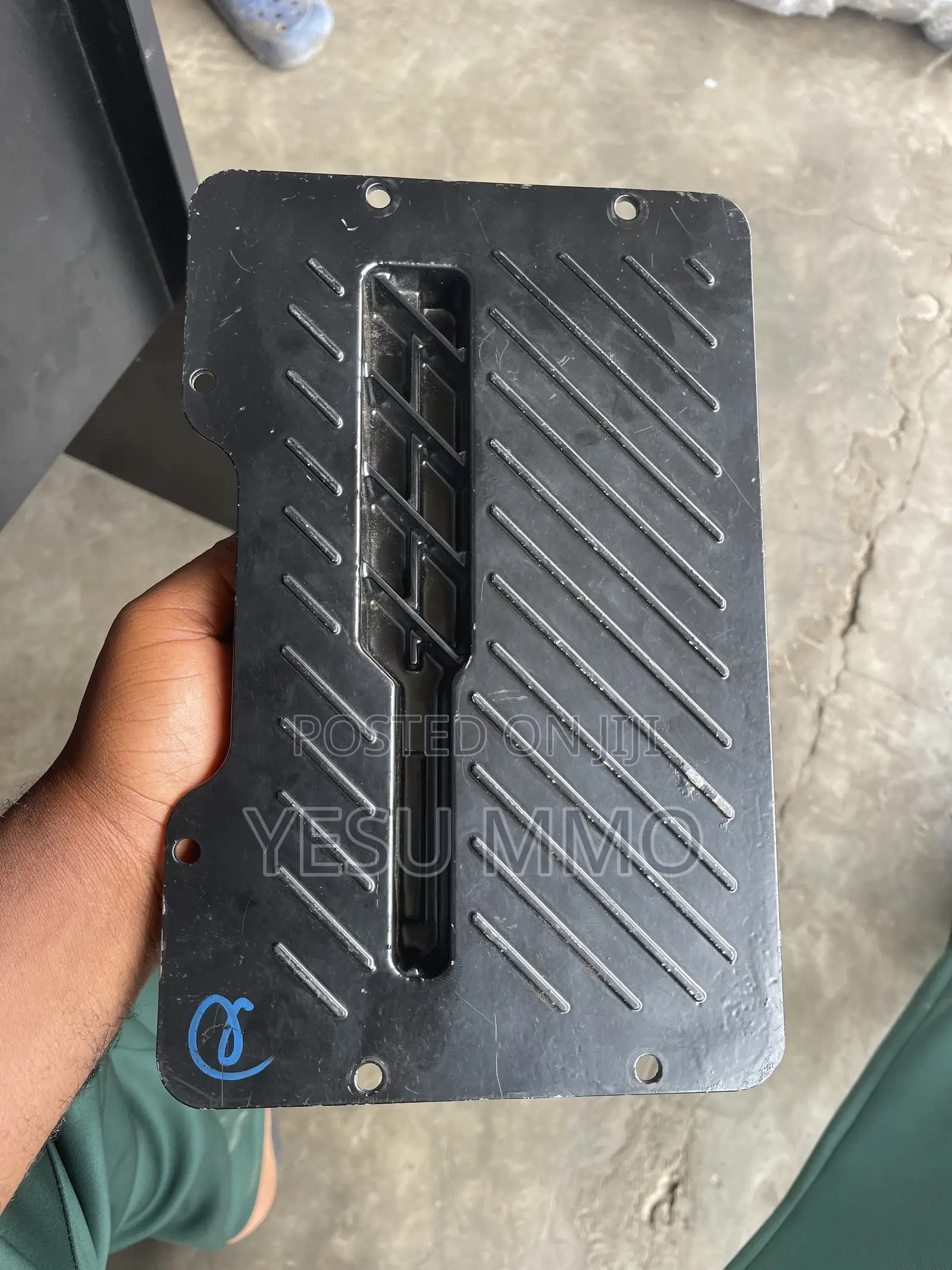 Range Rover Sports Audio Amplifier