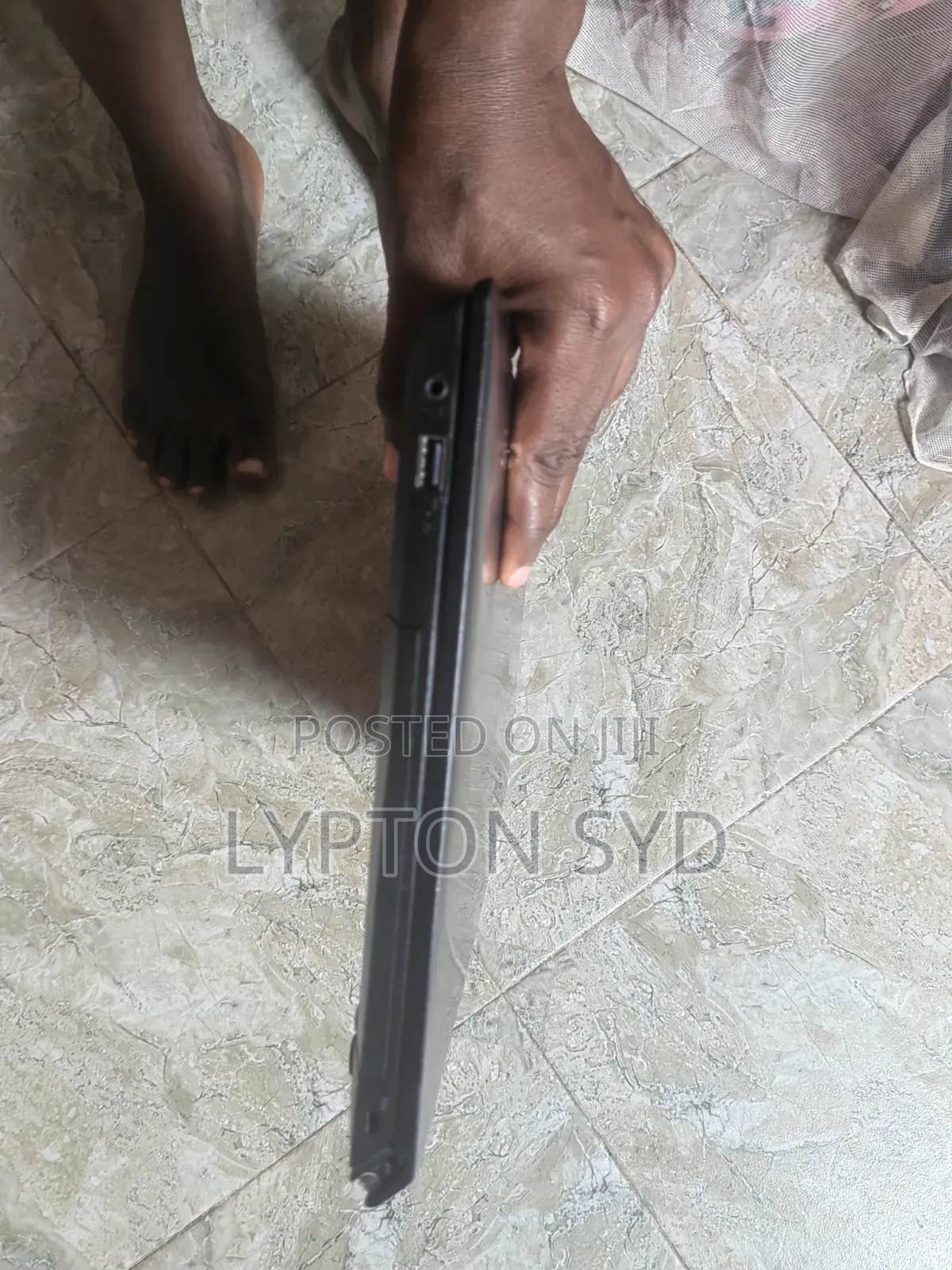 Laptop Lenovo 100e 4GB Intel Celeron HDD 500GB