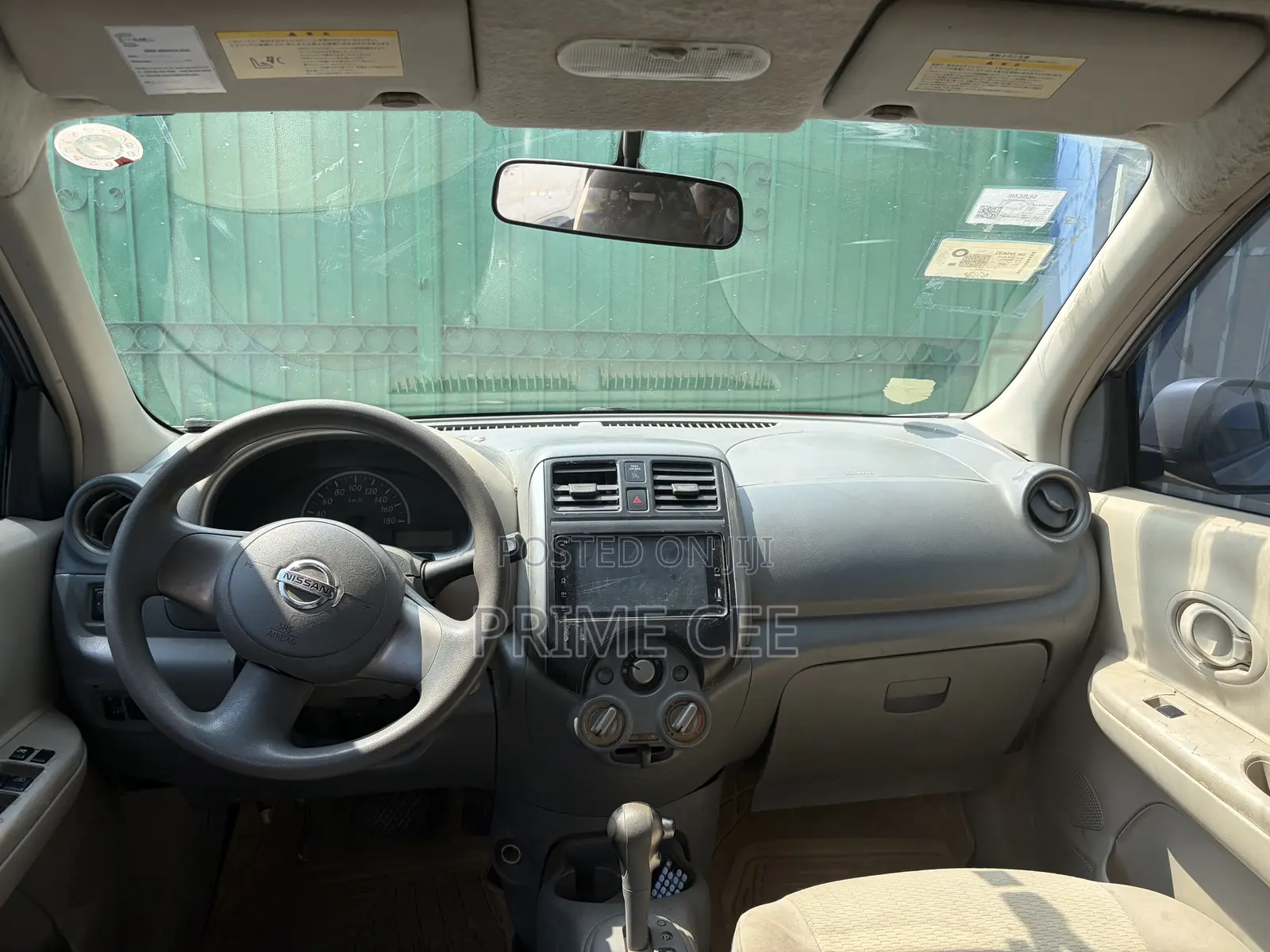 Nissan March 2010 Silver
