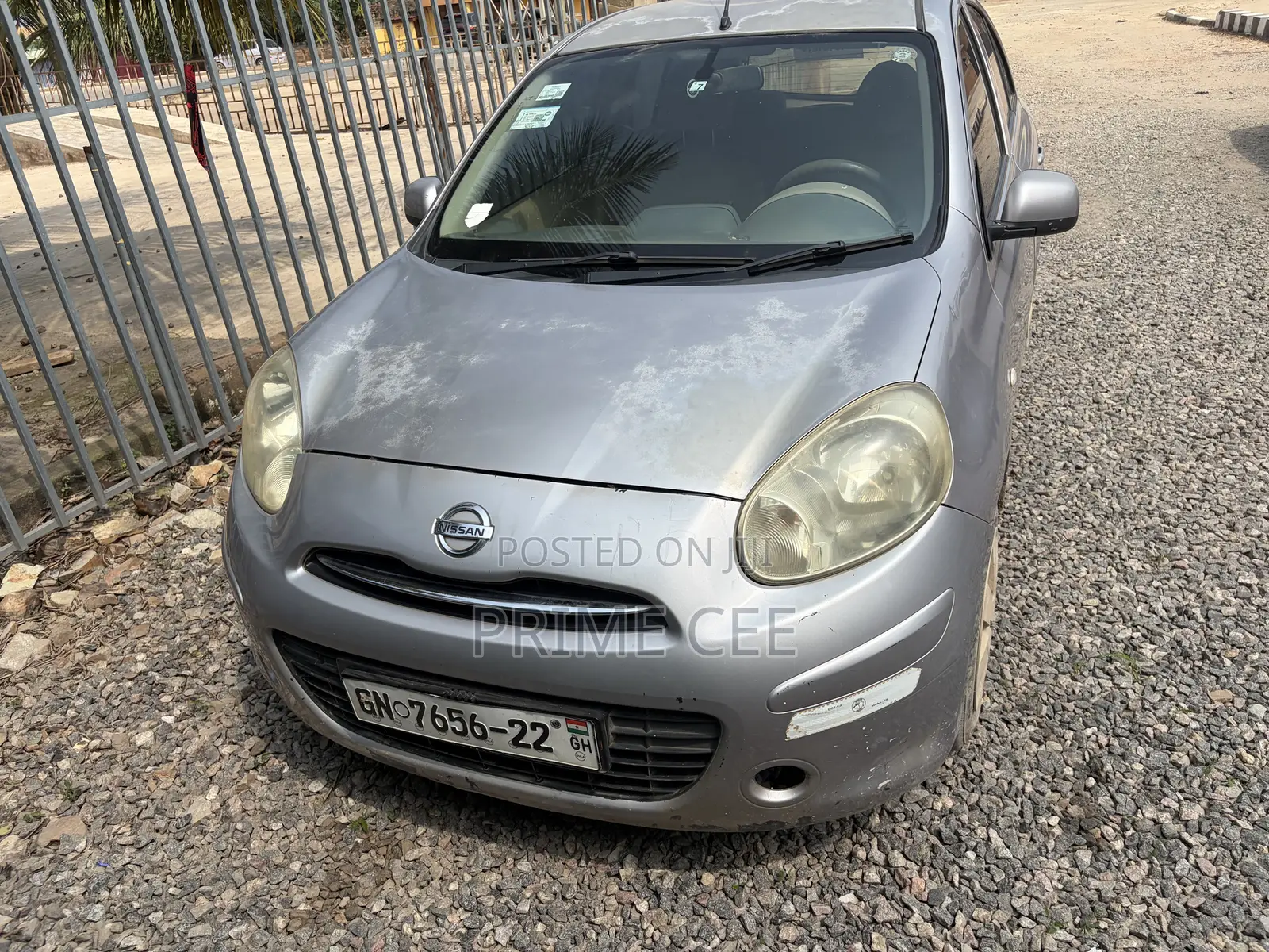 Nissan March 2010 Silver