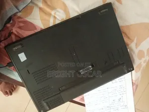 Laptop Lenovo ThinkPad T490s 16GB Intel Core i5 SSD 1T