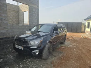 SsangYong Korando 2014 Black