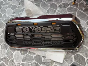 Toyota Tacoma 2016-2022 Spec Grill Available