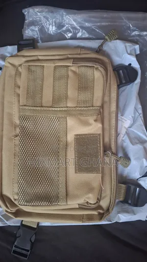 Multifunctional Chest Bag