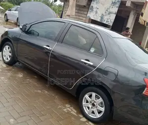 Toyota Belta 2010 Black