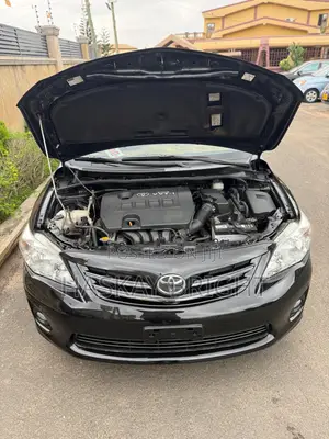 Toyota Corolla 2012 Black